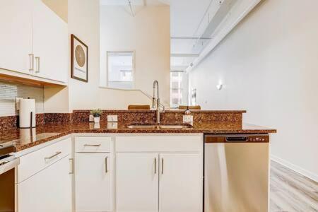 Cozysuites - 2Br With Direct Skybridge Access #1 Indianapolis Eksteriør bilde