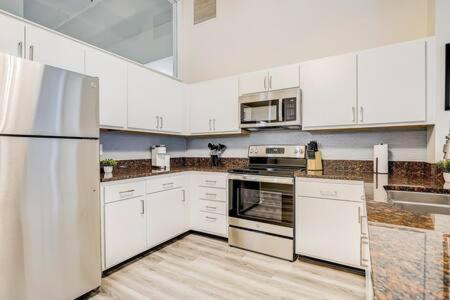 Cozysuites - 2Br With Direct Skybridge Access #1 Indianapolis Eksteriør bilde